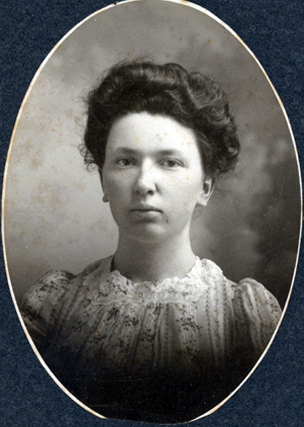 Cora Woolesy