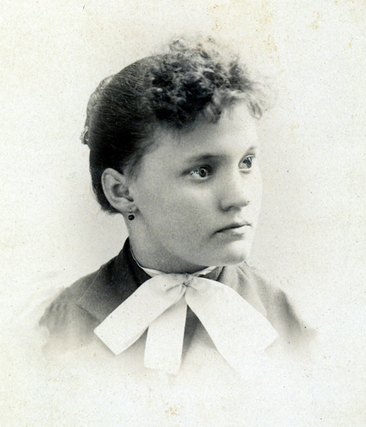 Ella Lewis