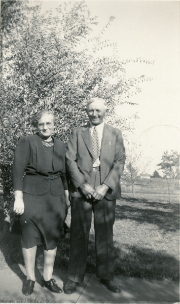 John and Hattie Chitwood